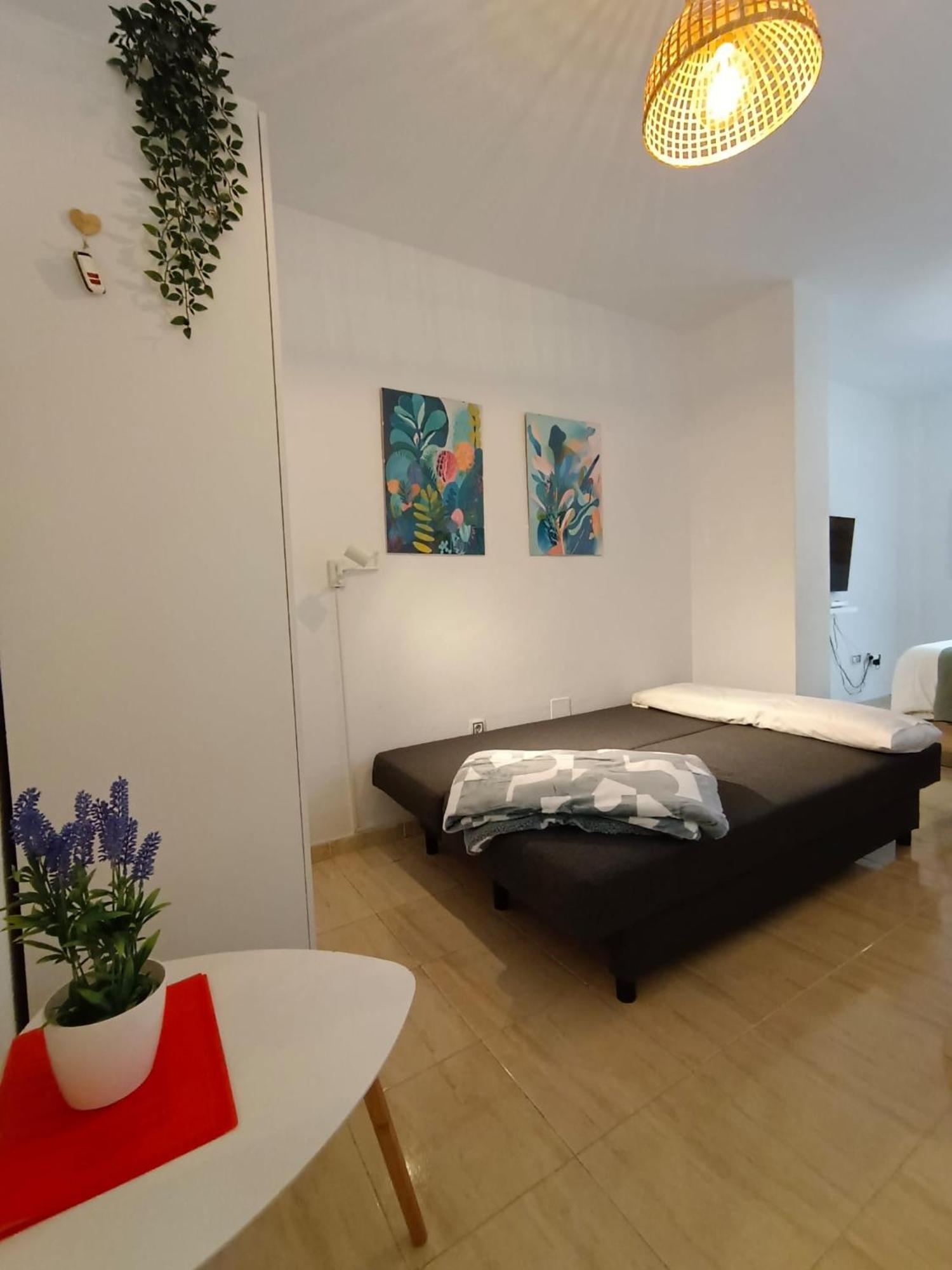 Monisimo Apartamento En Centro Historico De Malaga Con Parking Apartment Ngoại thất bức ảnh